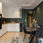 New! I Modern Comfort In The Heart Of * Μπέργκεν