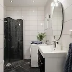 New! I Modern Comfort In The Heart Of * Μπέργκεν