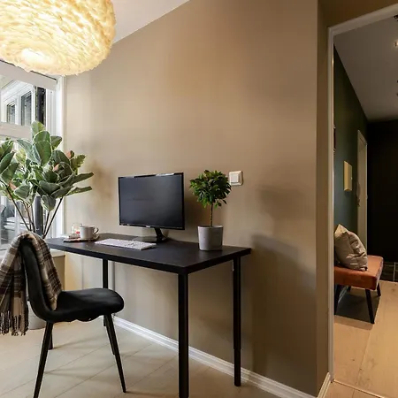 New! I Modern Comfort In The Heart Of Apartment Bergen