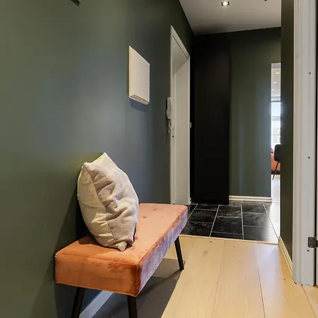 New! I Modern Comfort In The Heart Of Daire Bergen