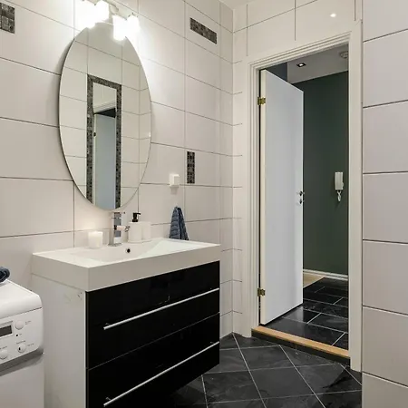 New! I Modern Comfort In The Heart Of Lejlighed *