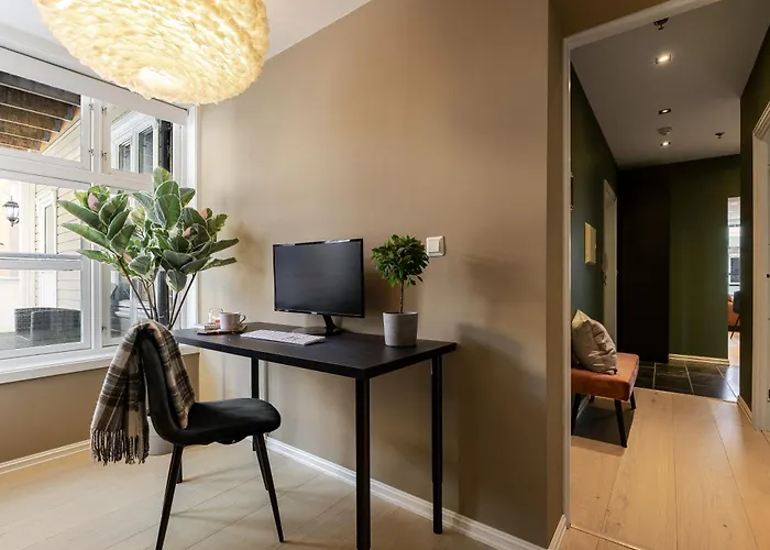 New! I Modern Comfort In The Heart Of Apartment Bergen